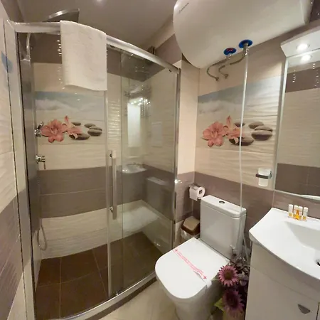 Lejlighed Grand Bogoridi - Center Near To Sea And Sea Garden Burgas City